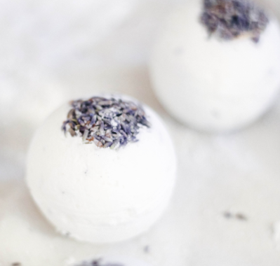 DIY Lavender Bath Bombs